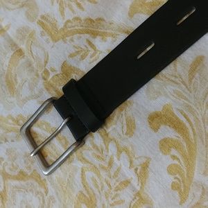 Leather belt 2x-3x like new